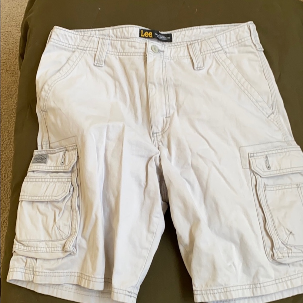 Lee’s Men’s Cargo Shorts